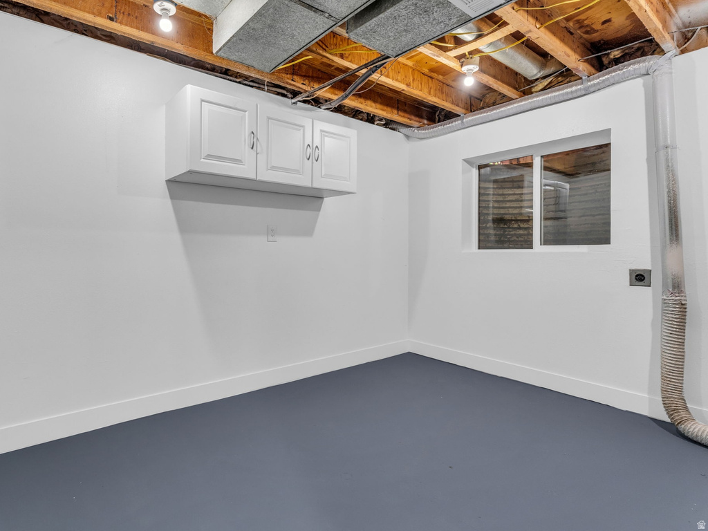 3633 S TOOLSON DR Salt Lake City, UT 84109