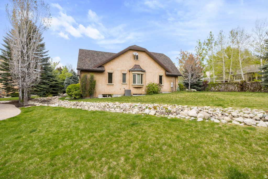 3168 E BAVARIAN CT Sandy, UT 84093