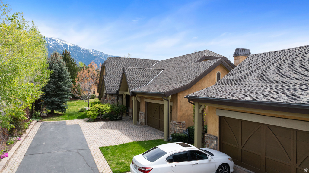 3168 E BAVARIAN CT Sandy, UT 84093