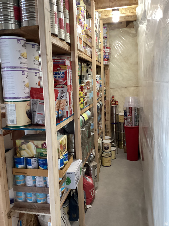 796 W CHERRY ORCHARD LN Grantsville, UT 84029