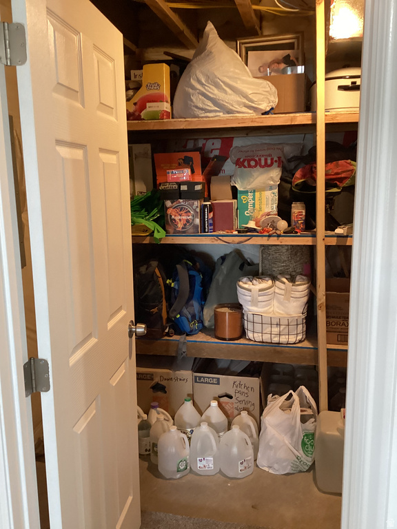 796 W CHERRY ORCHARD LN Grantsville, UT 84029