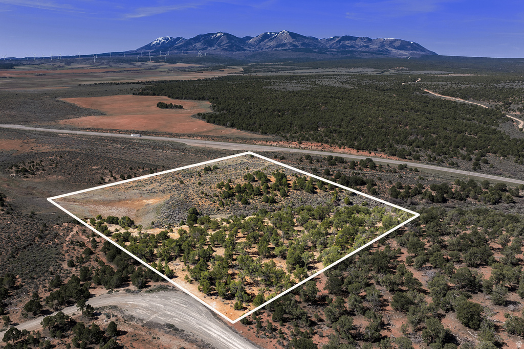 872 S HIDEAWAY CV Monticello, UT 84535