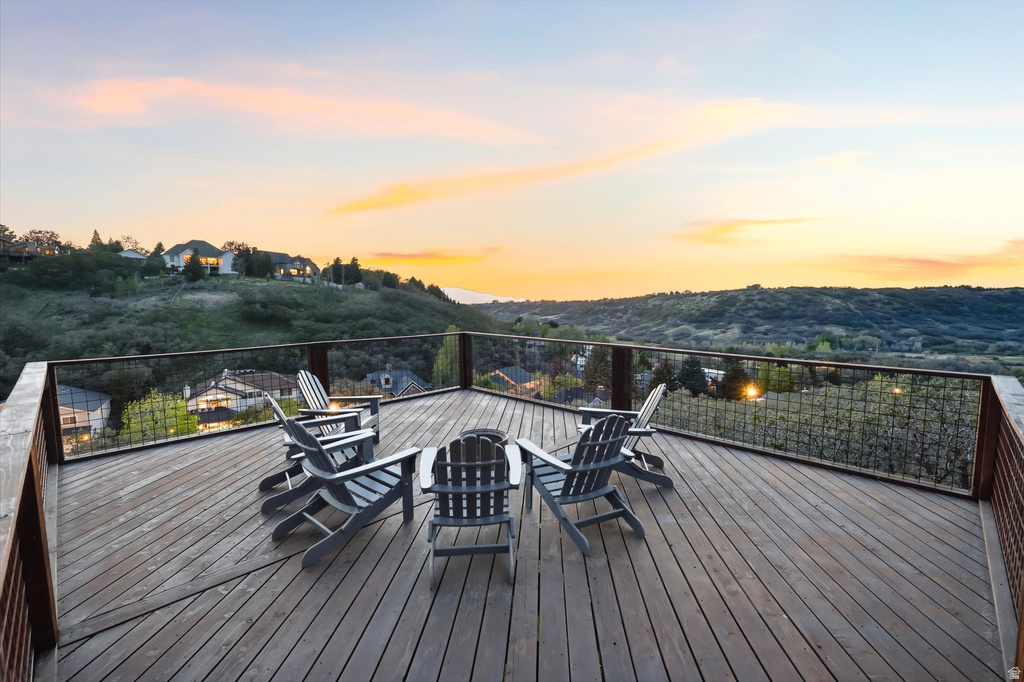 10873 S LOSTWOOD DR Sandy, UT 84092