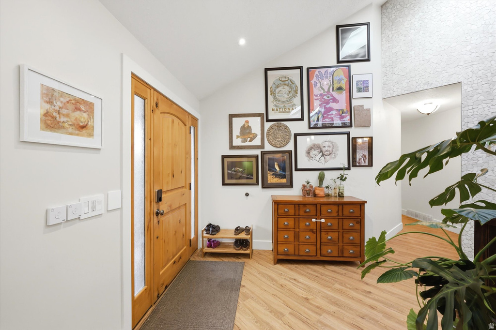 10873 S LOSTWOOD DR Sandy, UT 84092