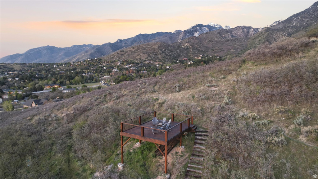 10873 S LOSTWOOD DR Sandy, UT 84092