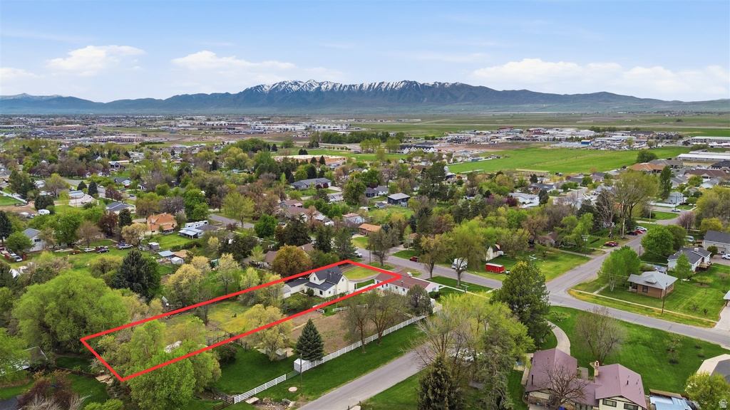 278 N 100 W Hyde Park, UT 84318