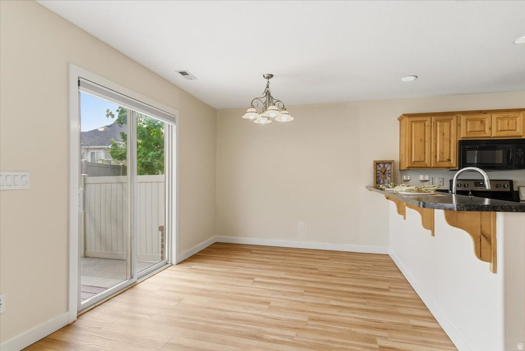 2082 N EVANS COVE LOOP Layton, UT 84041