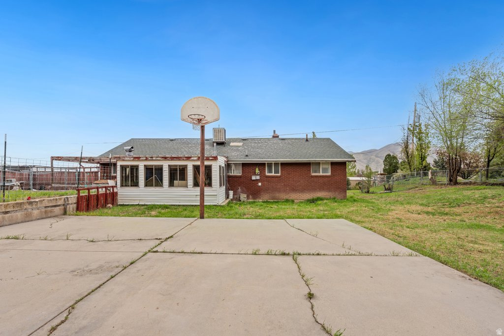 149 W 1600 S Mapleton, UT 84664