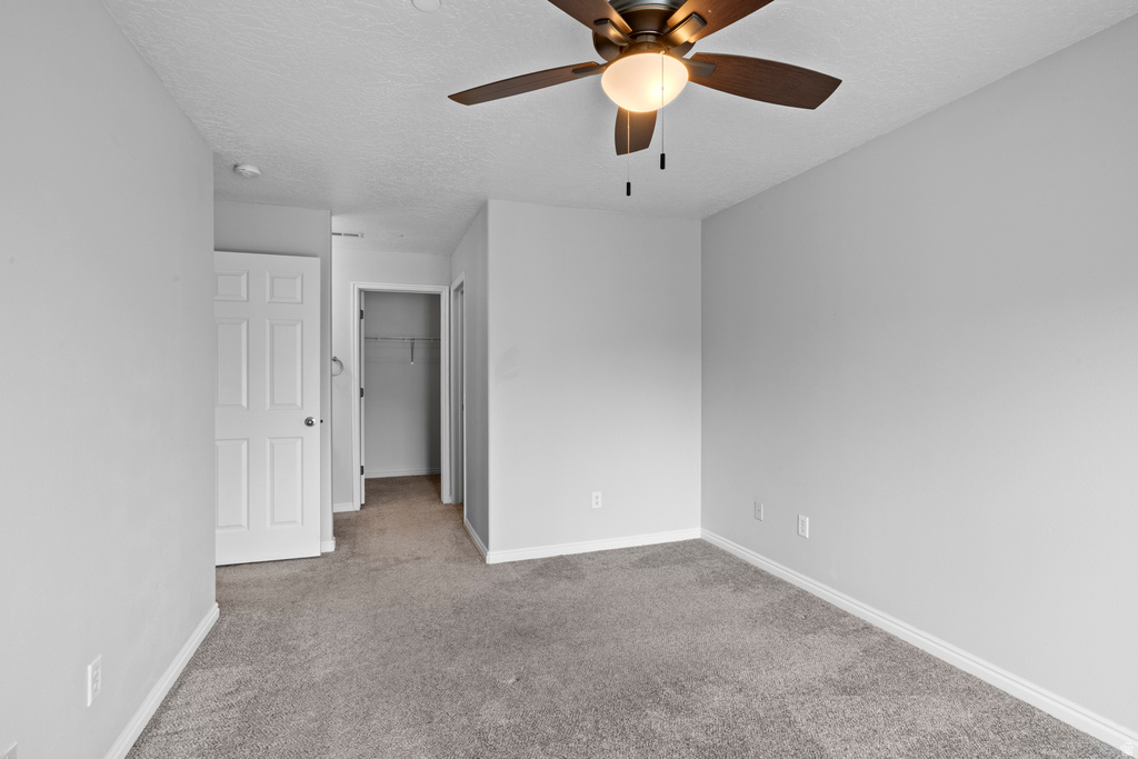 1432 W BRUNELLO DR Bluffdale, UT 84065