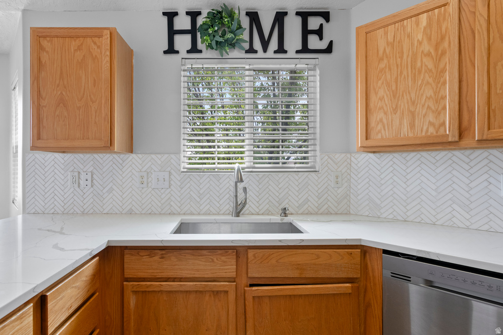 1432 W BRUNELLO DR Bluffdale, UT 84065