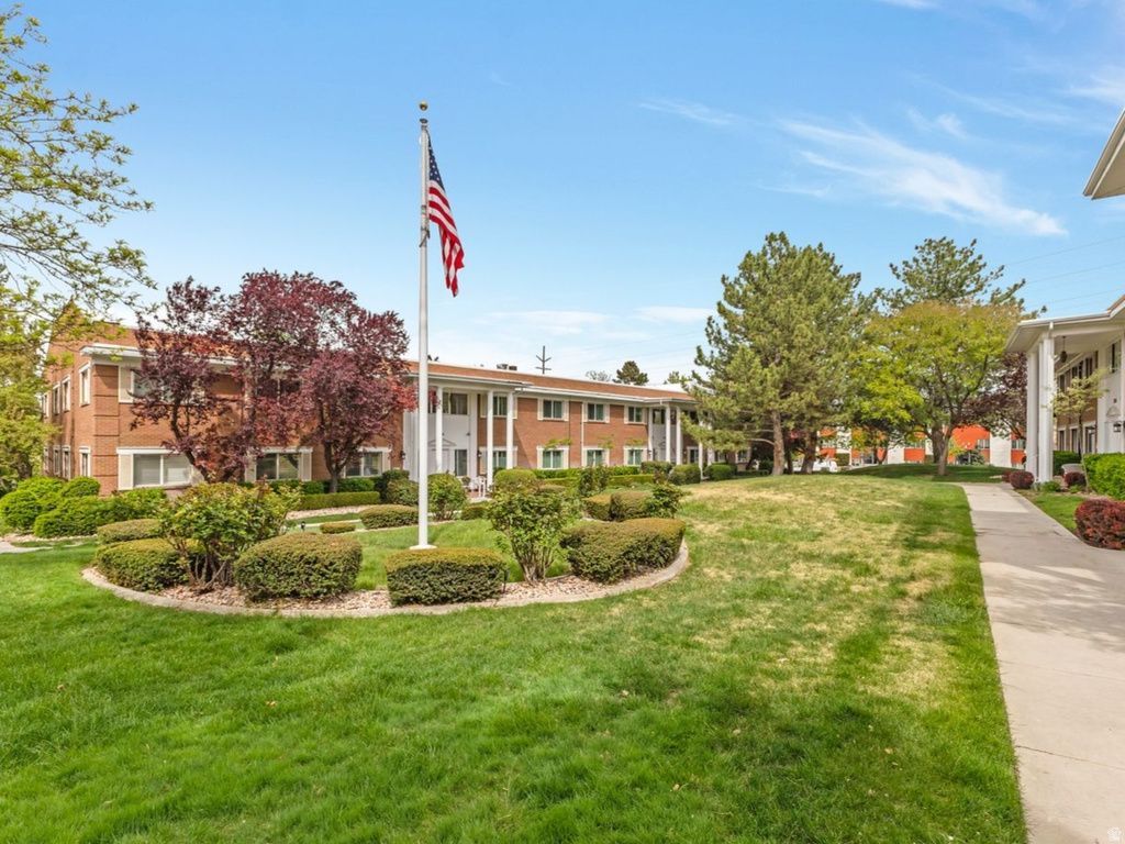 2708 S HIGHLAND DR #2 Salt Lake City, UT 84106