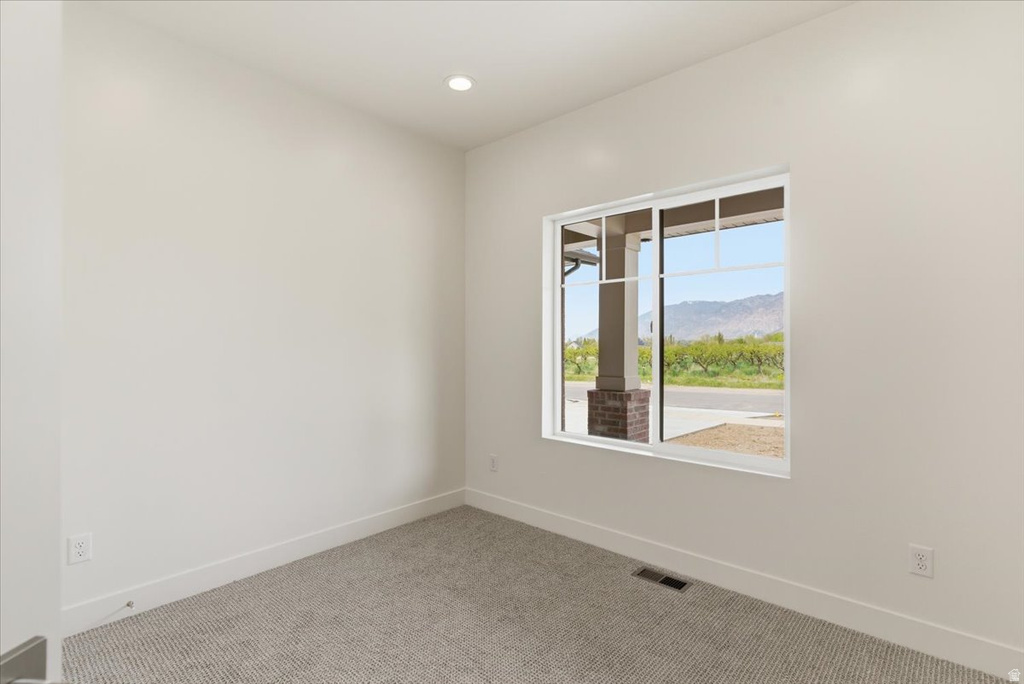 381 W 2100 S #46 Perry, UT 84302