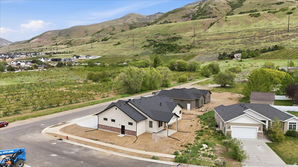 381 W 2100 S #46 Perry, UT 84302