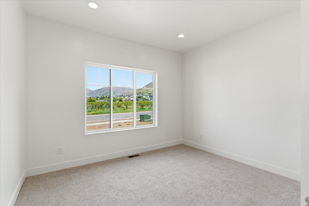 381 W 2100 S #46 Perry, UT 84302