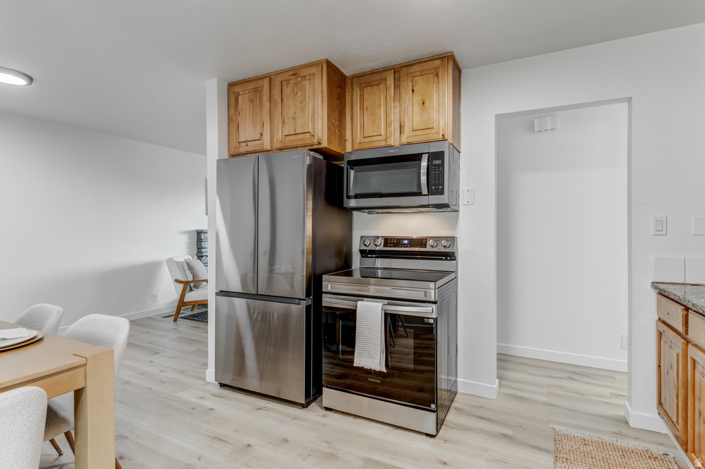 398 S 4TH ST Tooele, UT 84074