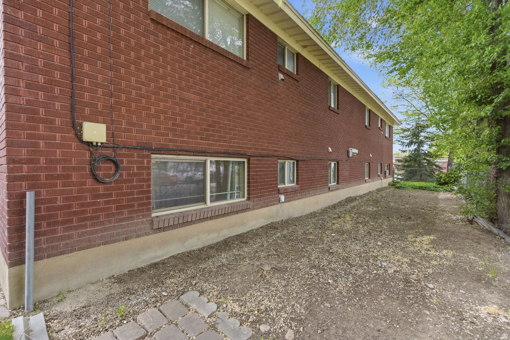 1171 S 100 E Orem, UT 84058