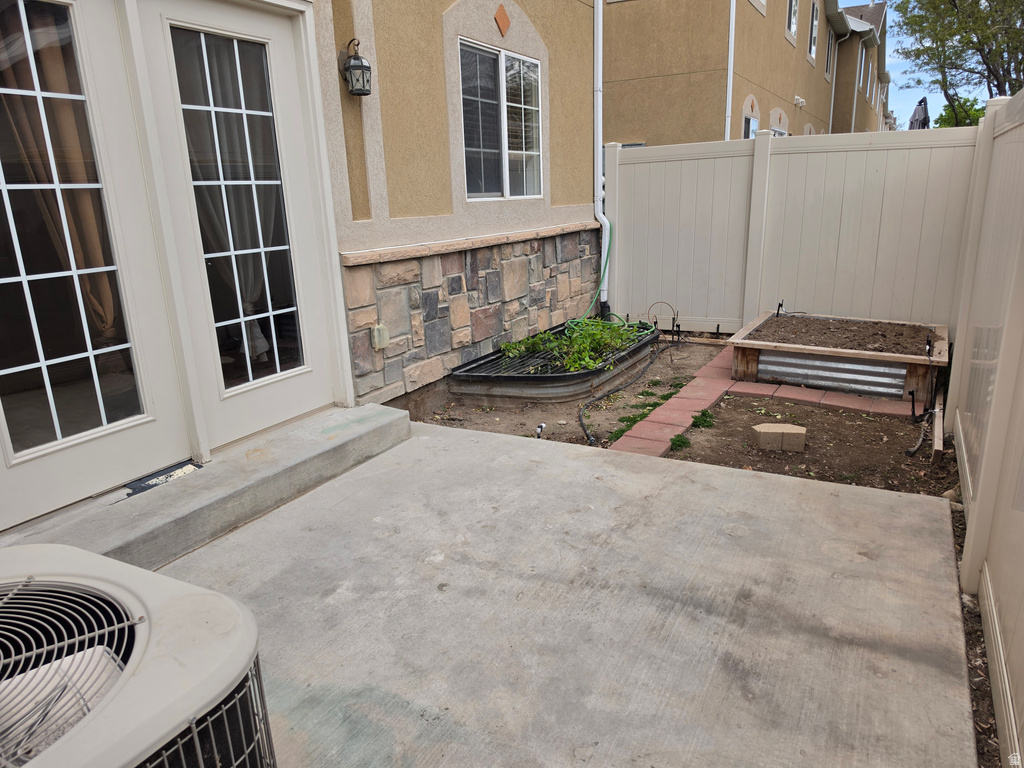 8769 S BROWN PARK DR West Jordan, UT 84081