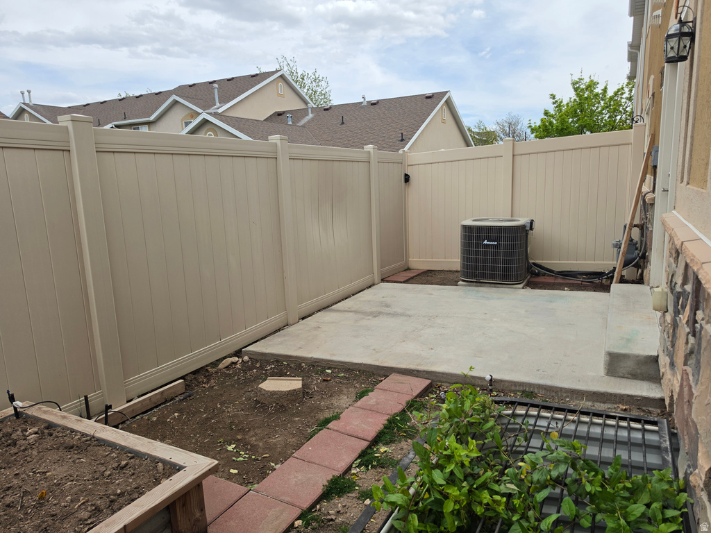 8769 S BROWN PARK DR West Jordan, UT 84081