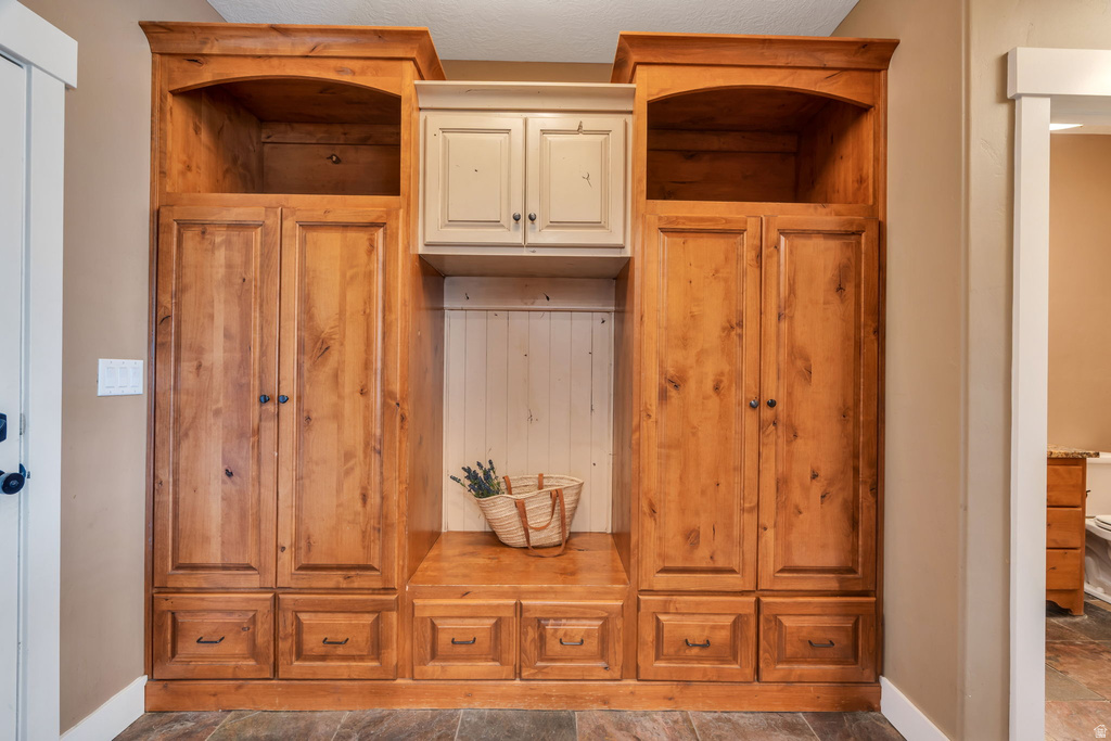 1355 W 1000 S Mapleton, UT 84664