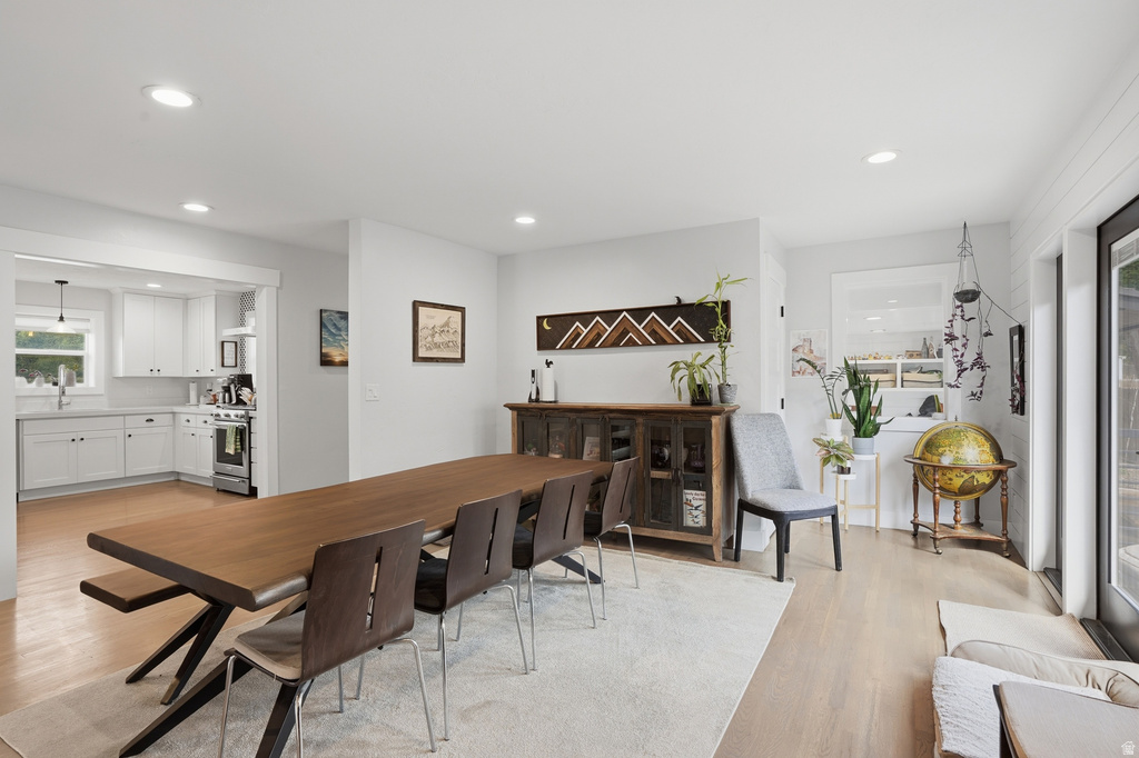 3657 S 2455 E Salt Lake City, UT 84109