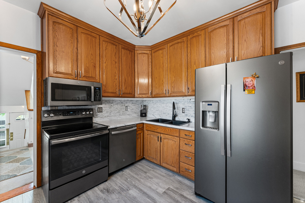 2475 S 500 E Salt Lake City, UT 84106