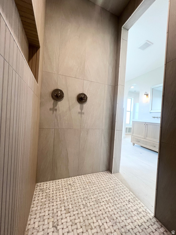 9 W POWELL ST #130 Vineyard, UT 84059