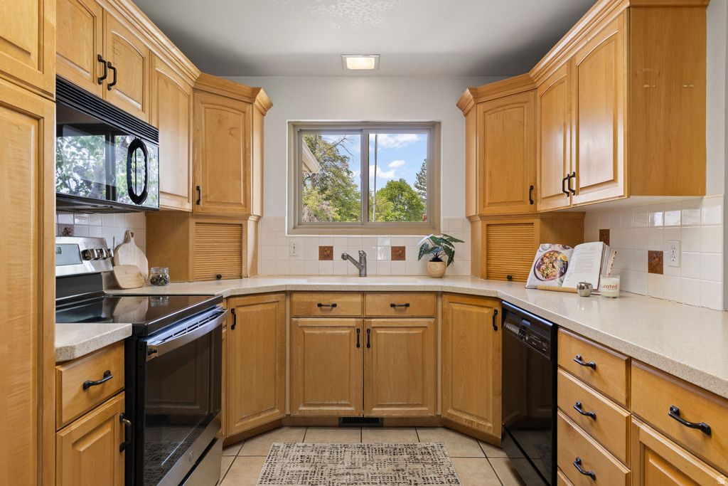 8149 S JACKSON ST Midvale, UT 84047