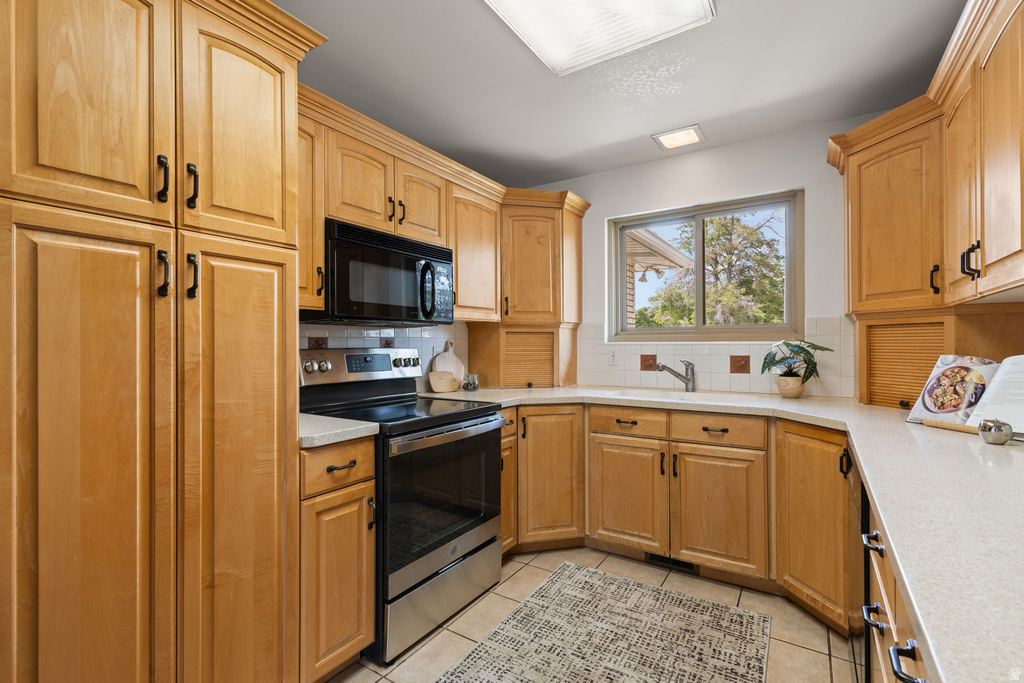 8149 S JACKSON ST Midvale, UT 84047