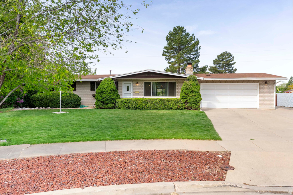 1170 S 1075 E Clearfield, UT 84015