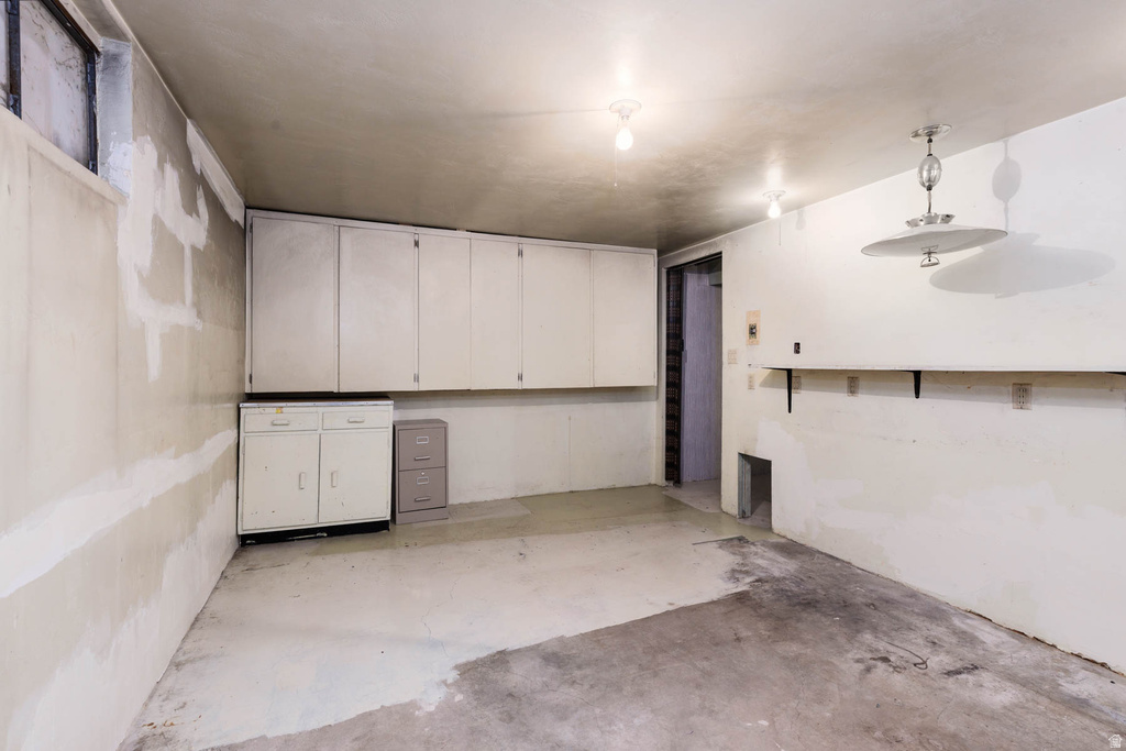 210 S 100 W Circleville, UT 84723