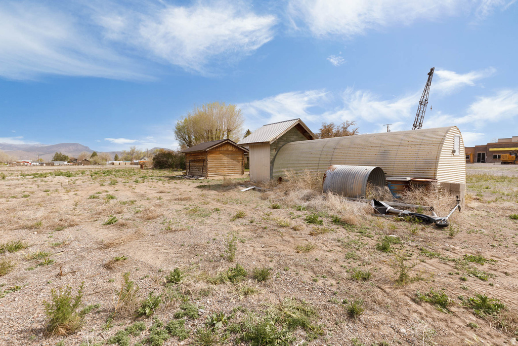 210 S 100 W Circleville, UT 84723