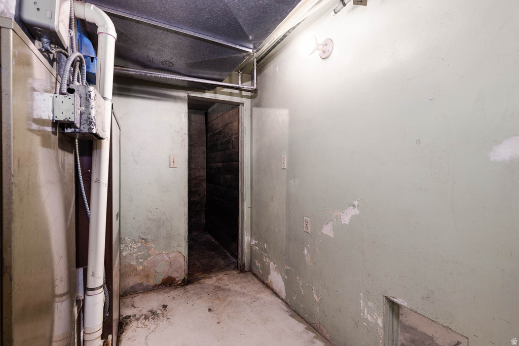 210 S 100 W Circleville, UT 84723