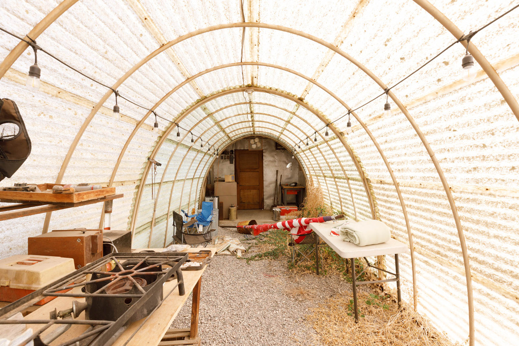 210 S 100 W Circleville, UT 84723