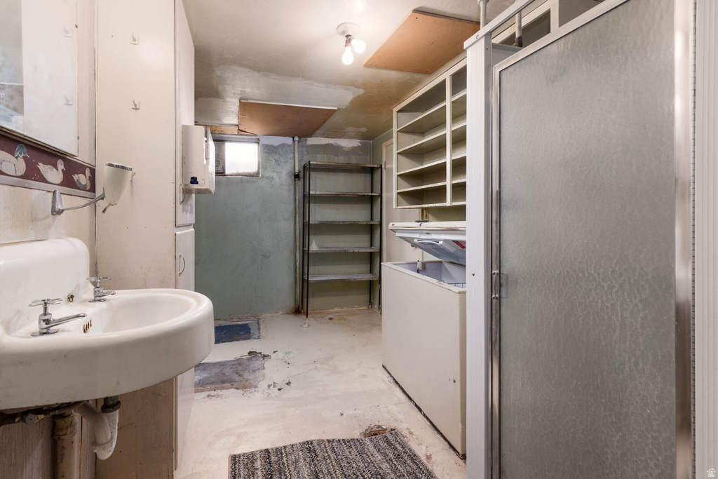 210 S 100 W Circleville, UT 84723