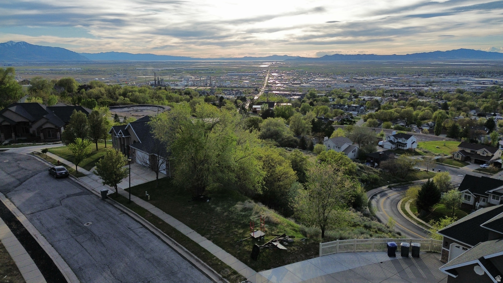 601  OAKVIEW CT North Salt Lake, UT 84054