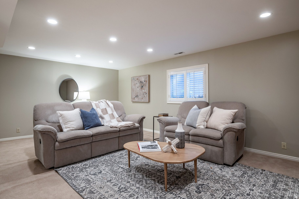 2390 E BERNADINE DR Salt Lake City, UT 84109