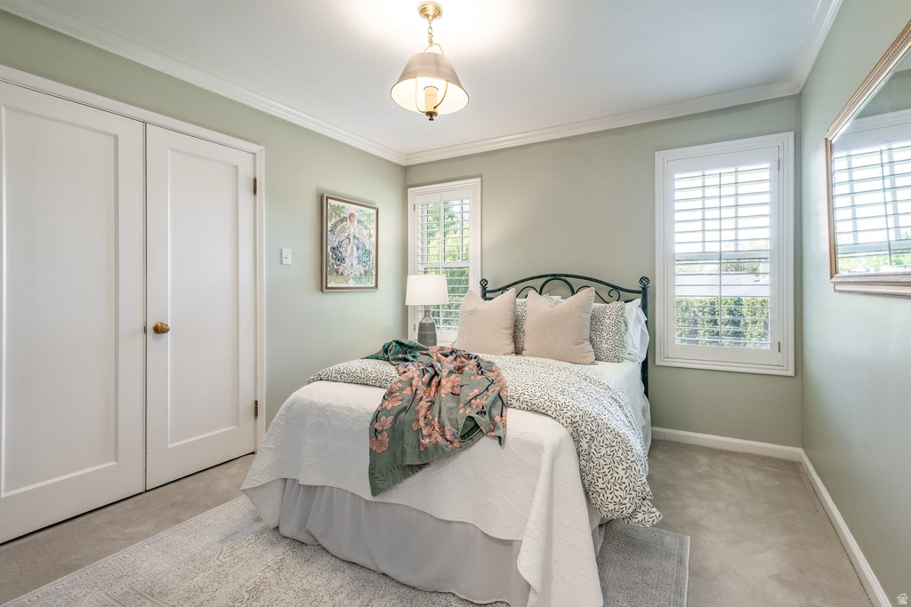 2390 E BERNADINE DR Salt Lake City, UT 84109