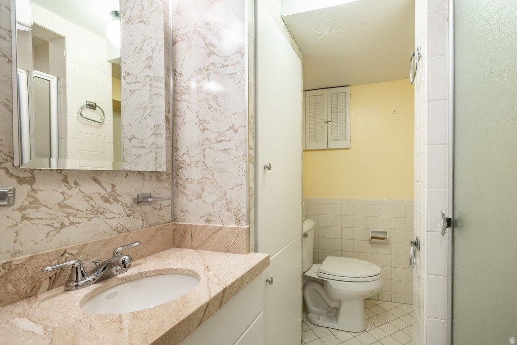 2390 E BERNADINE DR Salt Lake City, UT 84109