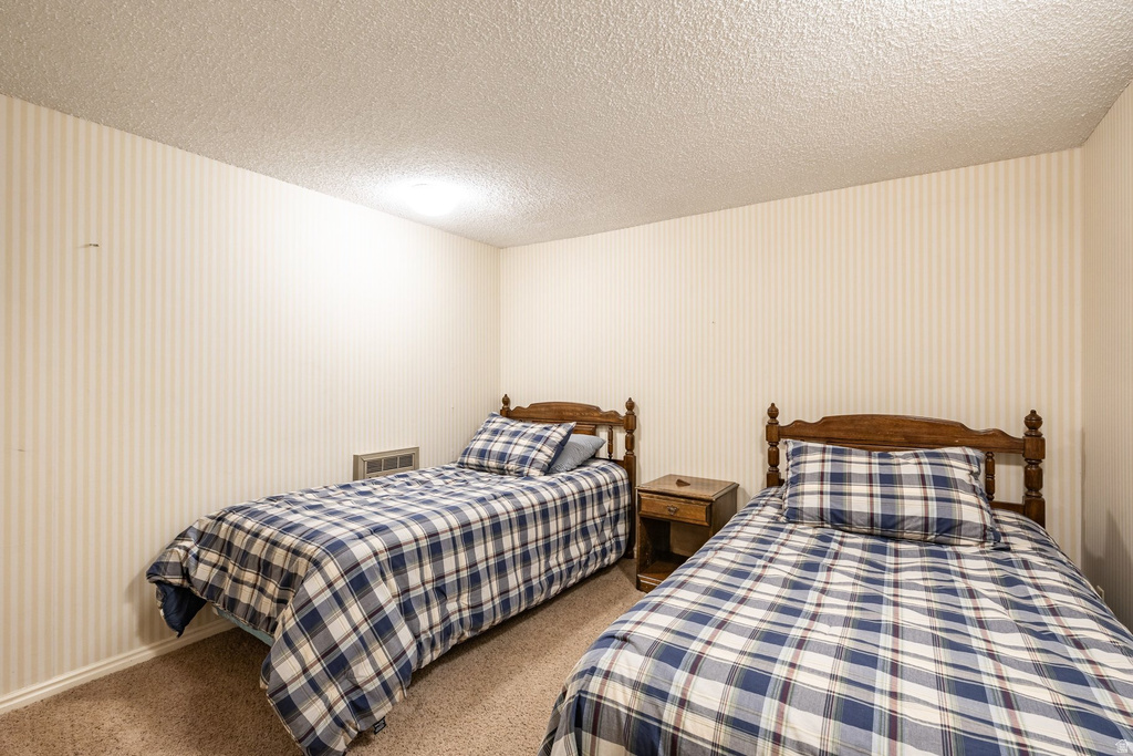 2390 E BERNADINE DR Salt Lake City, UT 84109