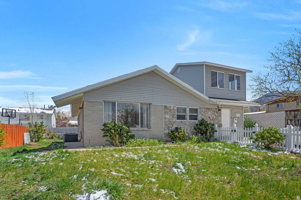 348 N LAKEVIEW AVE. Tooele, UT 84074