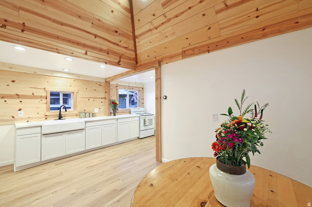 6758 FAIRFAX DR Provo, UT 84604