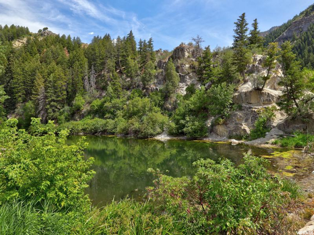 6758 FAIRFAX DR Provo, UT 84604