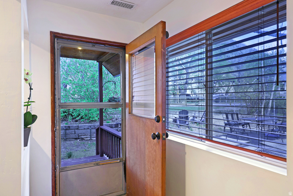 6758 FAIRFAX DR Provo, UT 84604