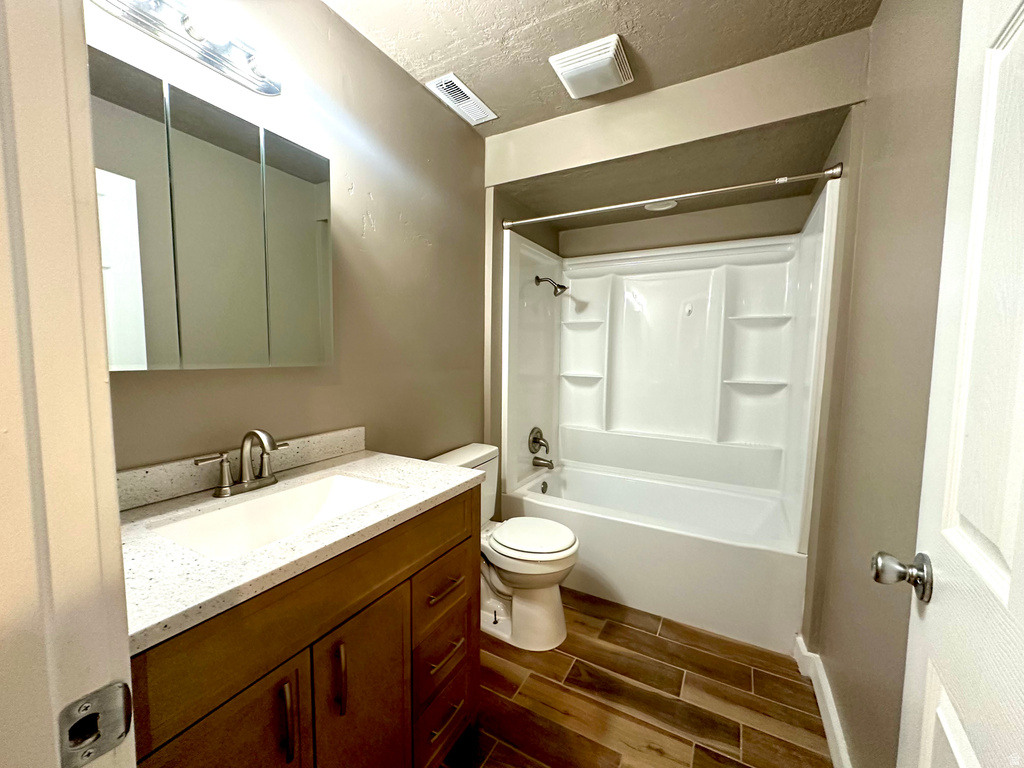 3776 E CUNNINGHILL DR Eagle Mountain, UT 84005