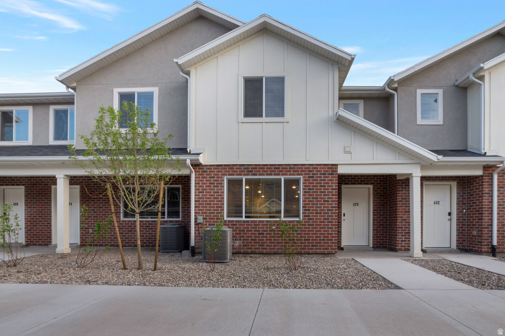 428 W 1025 S Ogden, UT 84404