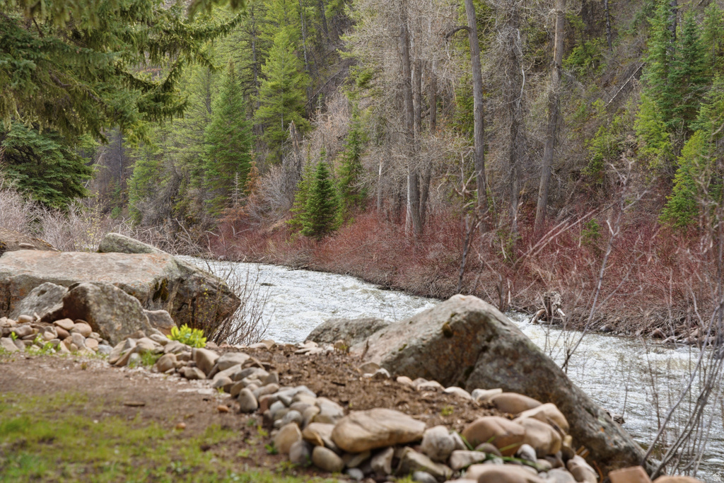 6631 PINE SPRINGS RD Kamas, UT 84036