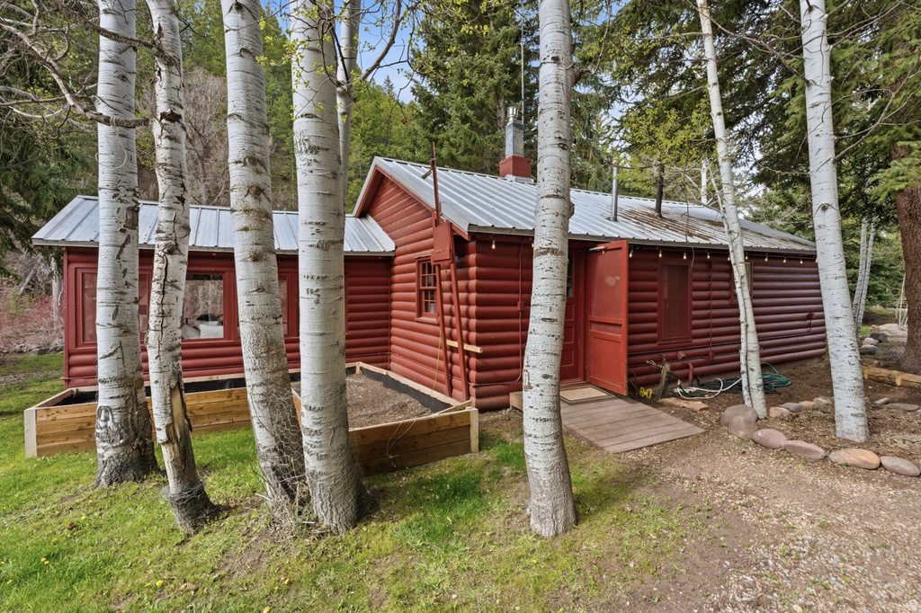 6631 PINE SPRINGS RD Kamas, UT 84036