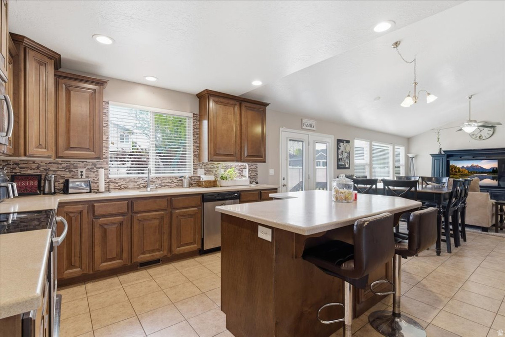 2346 N 1275 W Clinton, UT 84015