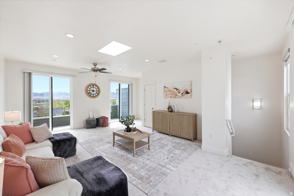 4563 W DAYBREAK RIM WAY South Jordan, UT 84009