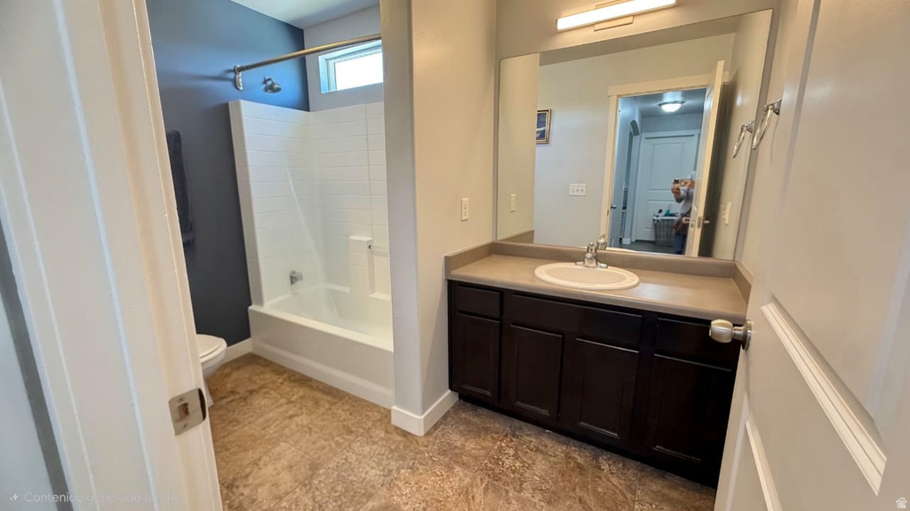 593 W FIRESIDE LN Stansbury Park, UT 84074